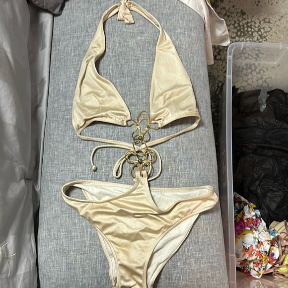 Sauvage one piece - Picture 1 of 4